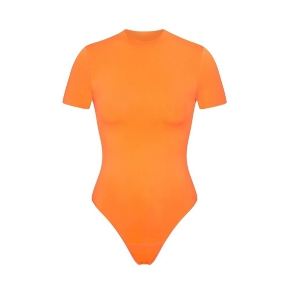 SKIMS NWOT Essential T-Shirt Bodysuit - Orange Highlighter - Picture 4 of 4